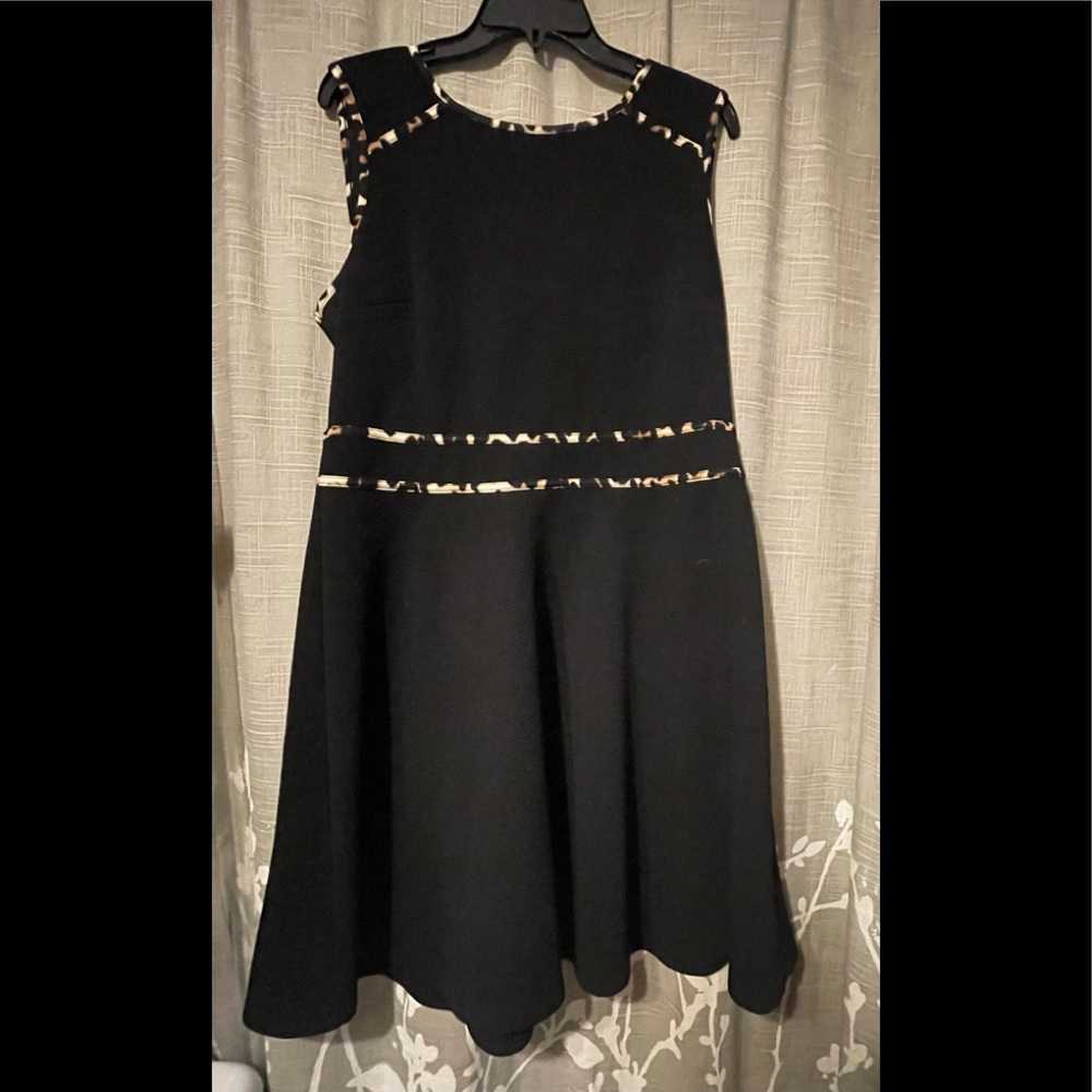 Black  Trimmed with Leopard Dress Size 16